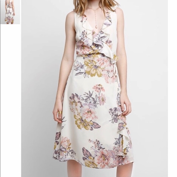 Abbeline Dresses & Skirts - Abbeline Floral Midi Dress